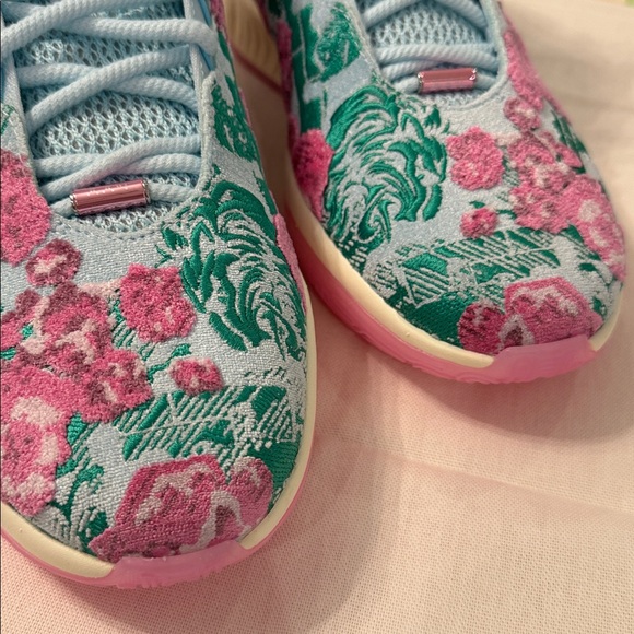 🔥🔥🔥 NIKE Lebron XXI Premium Basketball Shoes, Glacier Blue,/pink size 10,5 - Picture 12 of 15